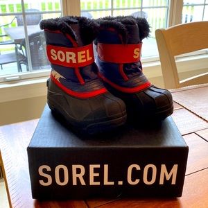 Children’s Sorel Snow Boots! Adorable!